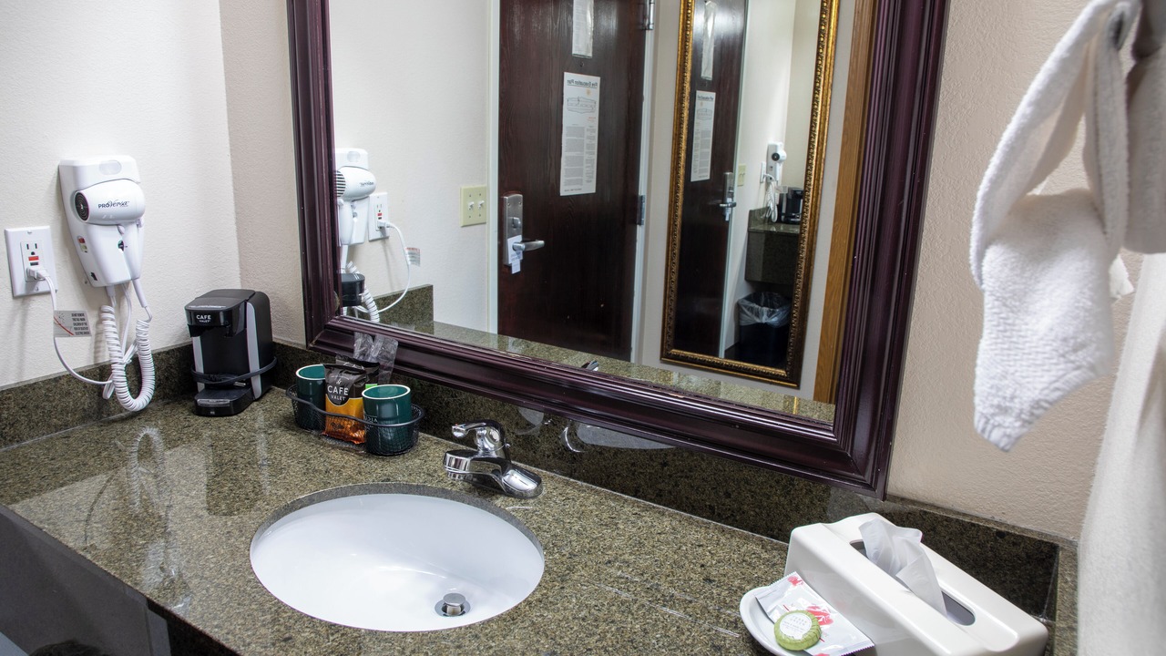 Photo of Bathroom in Branson Theater District