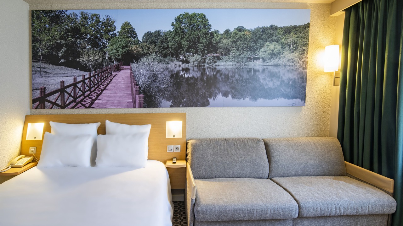 Photo of Bedroom in La Source