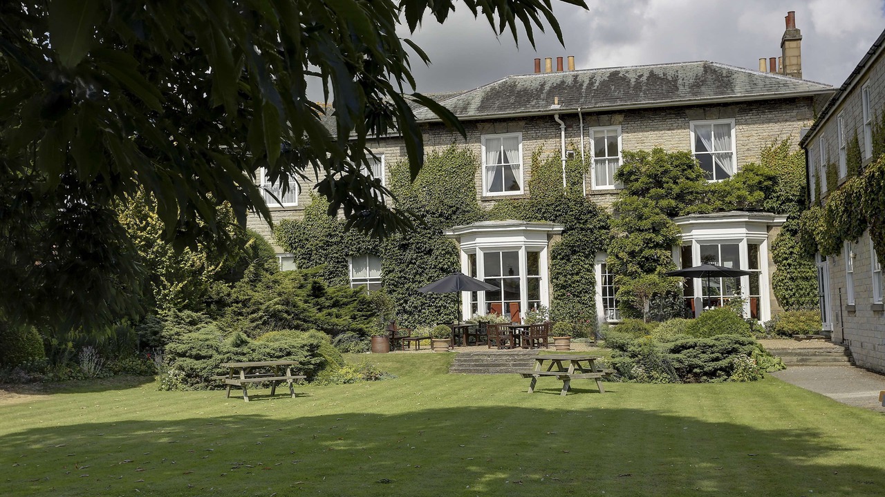 Photo of Outdoor in Pickering