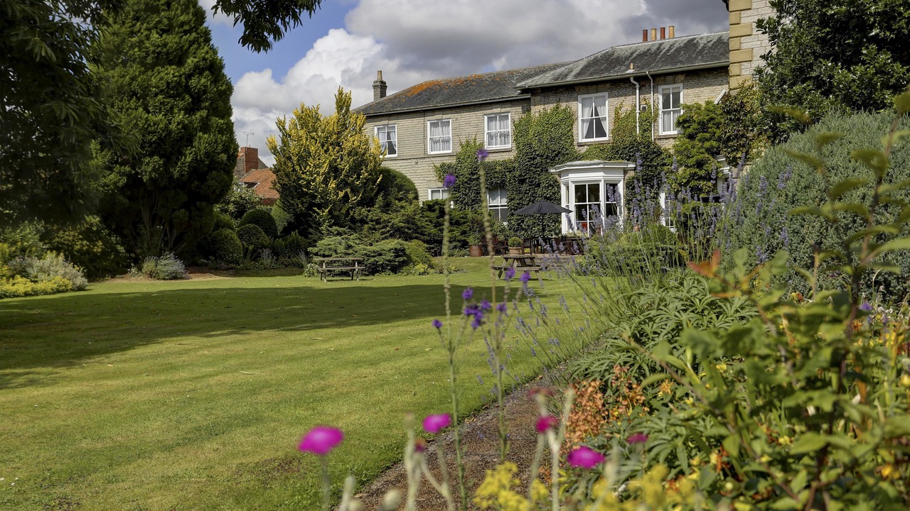 Photo of Outdoor in Pickering