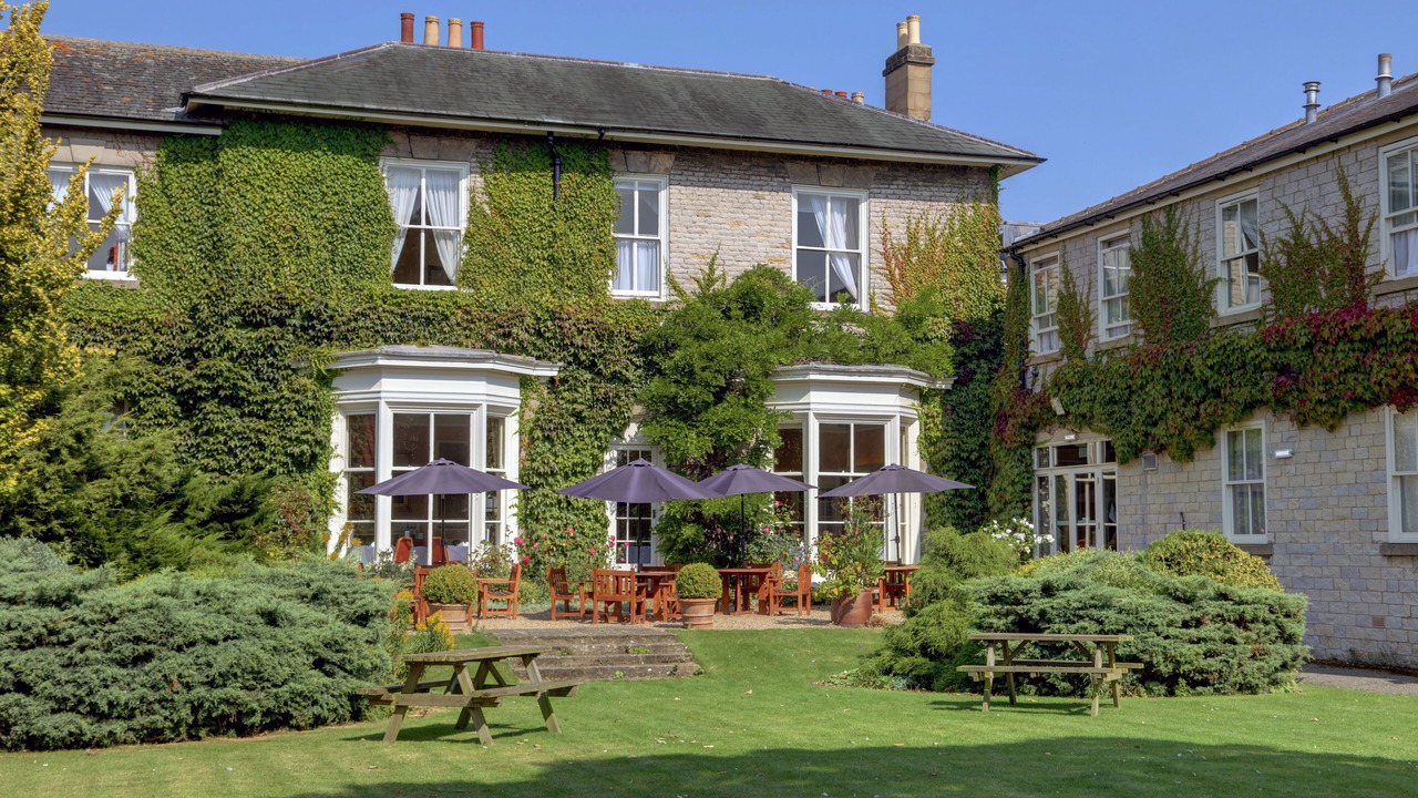 Photo of Outdoor in Pickering