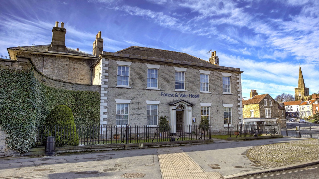 Photo of Outdoor in Pickering