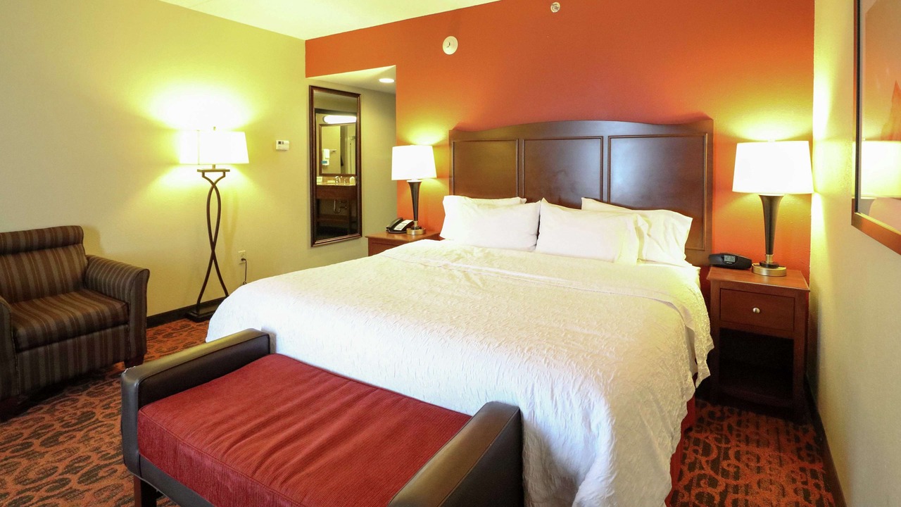 Photo of Bedroom in Grove City