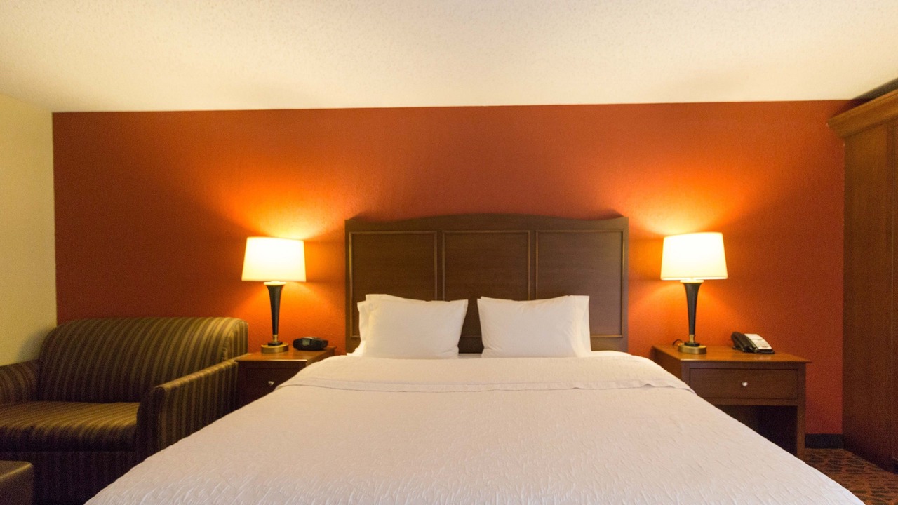 Photo of Bedroom in Grove City