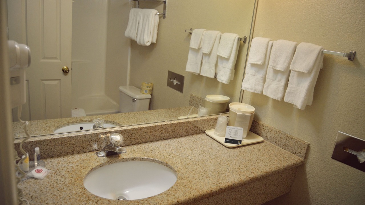 Photo of Bathroom in Mariposa