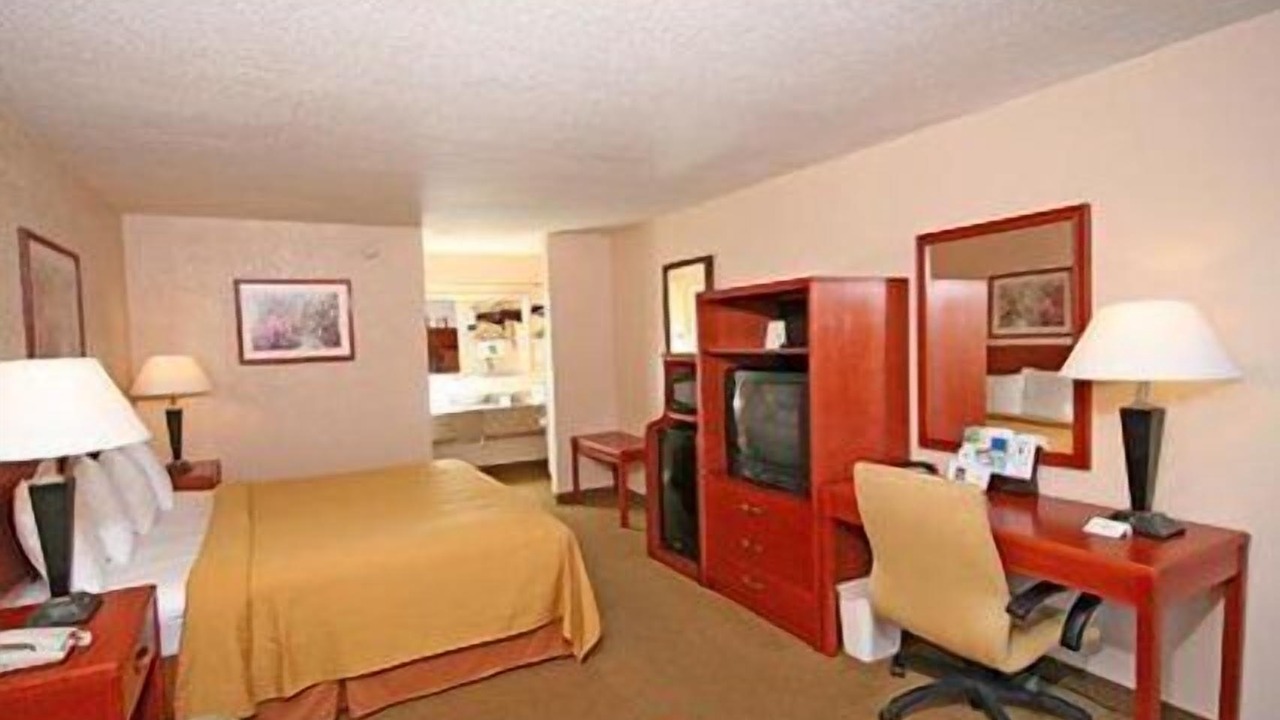 Photo of Livingroom in Kinston