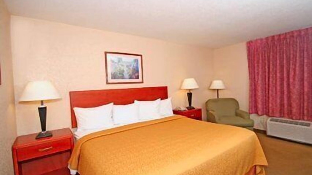 Photo of Bedroom in Kinston
