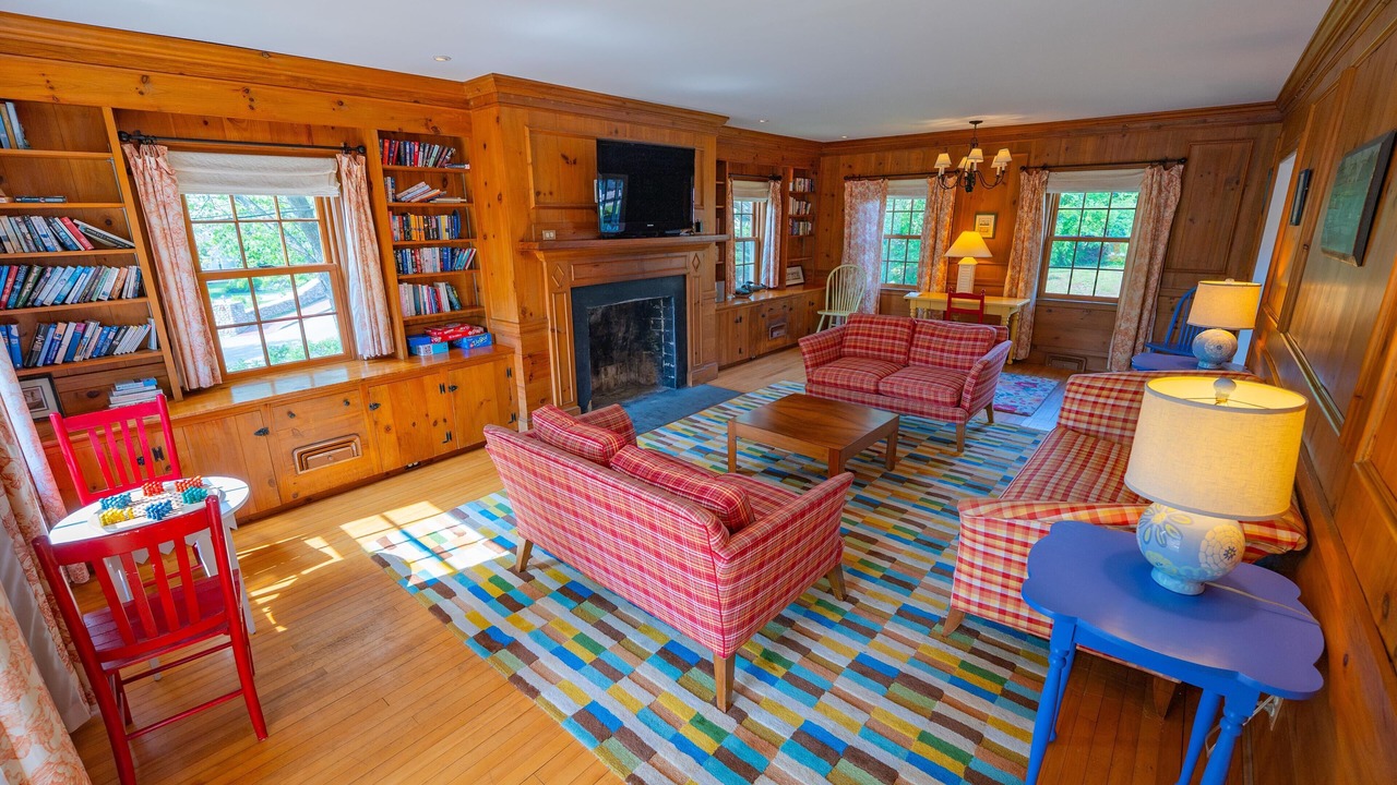 Photo of Bedroom in Kennebunkport