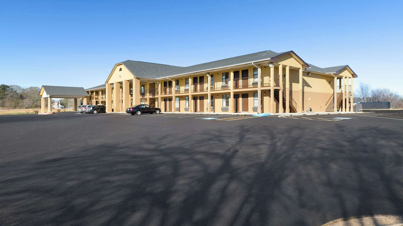 Photo of Outdoor in Monroe