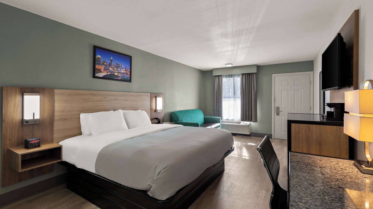 Photo of Others in Monroe