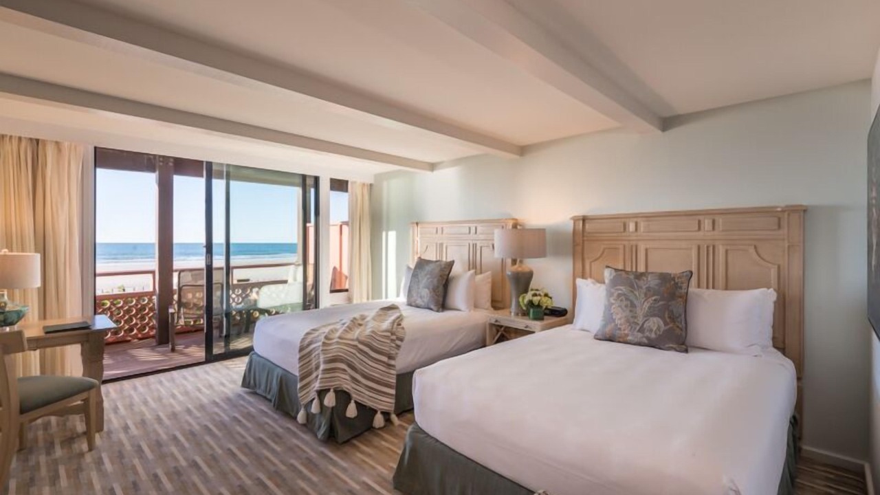 Photo of Bedroom in La Jolla Shores