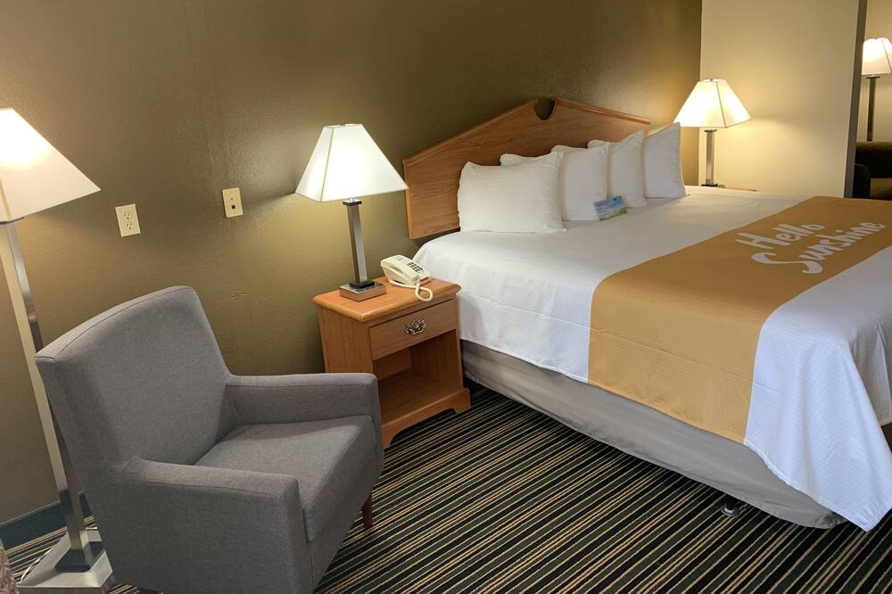 Photo of Bedroom in Ottumwa