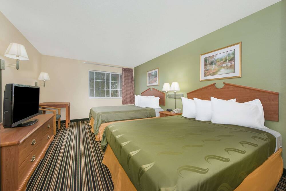 Photo of Bedroom in Ottumwa