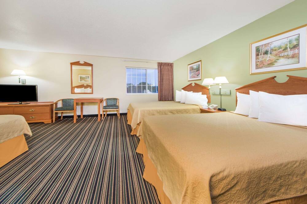 Photo of Bedroom in Ottumwa