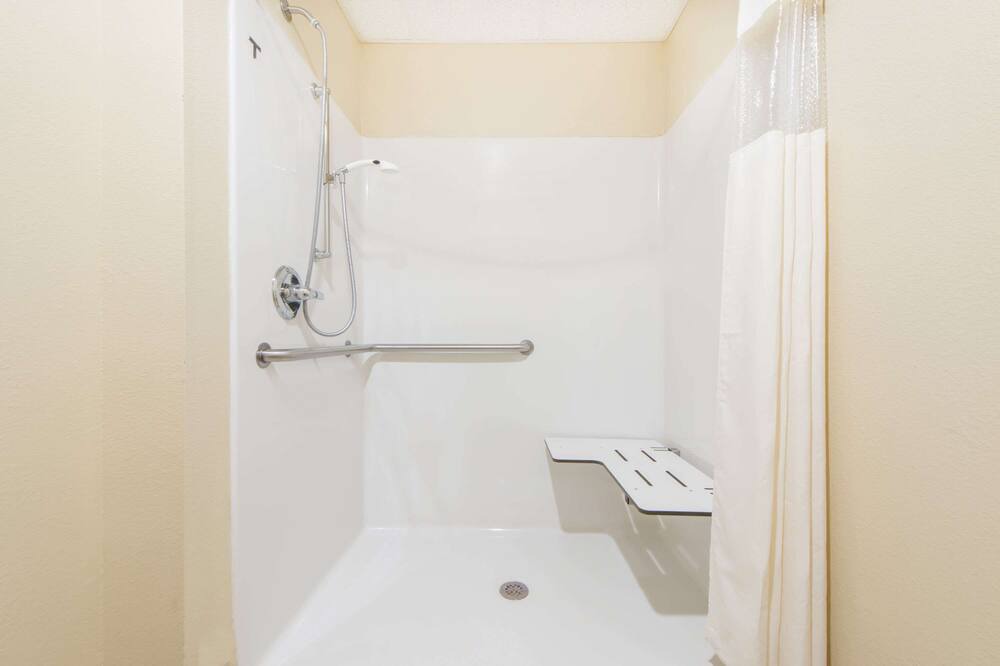 Photo of Bathroom in Ottumwa