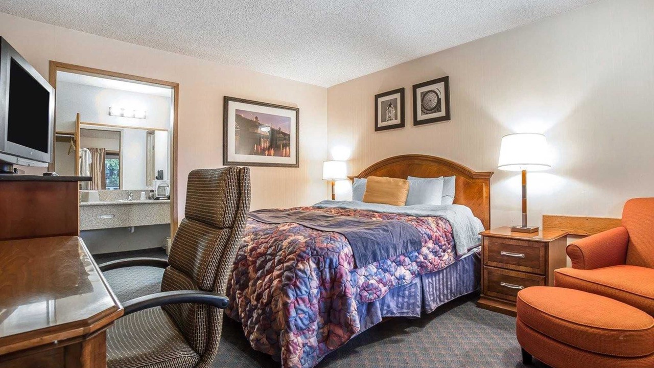 Photo of Bedroom in Baker City