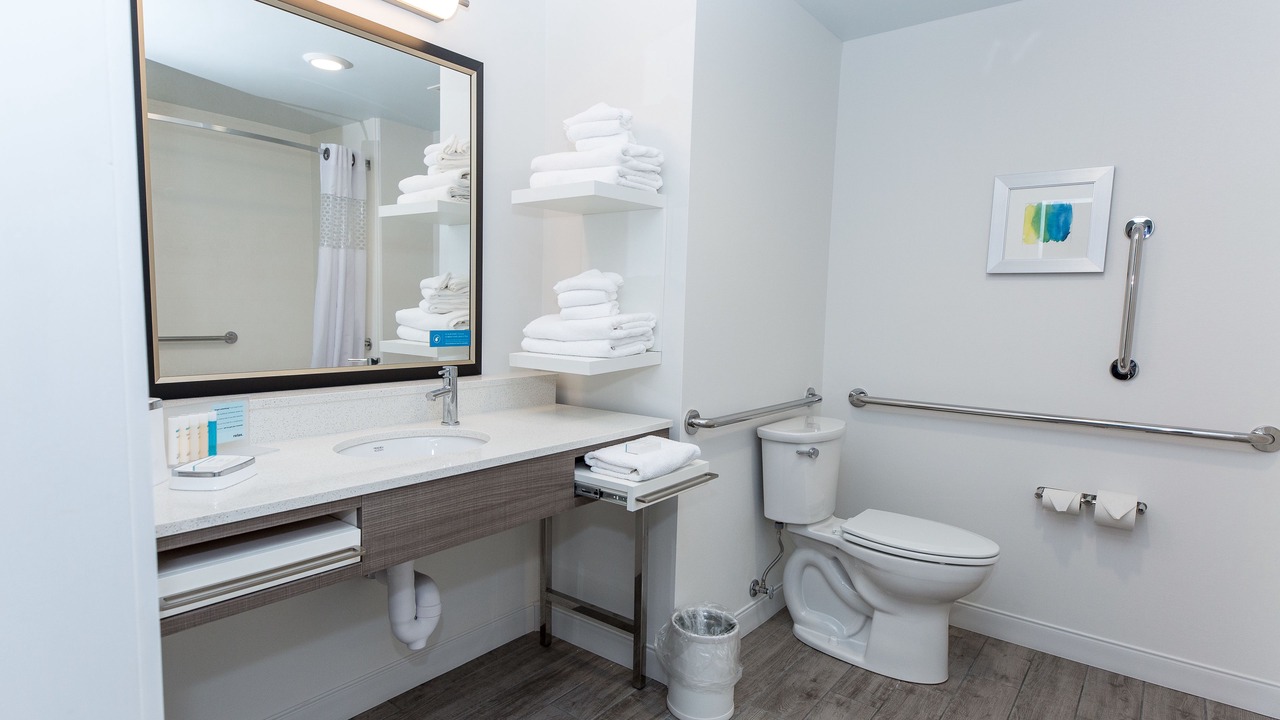 Photo of Bathroom in North Syracuse