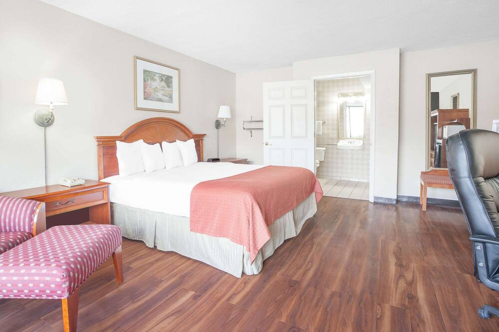 Photo of Bedroom in Paris