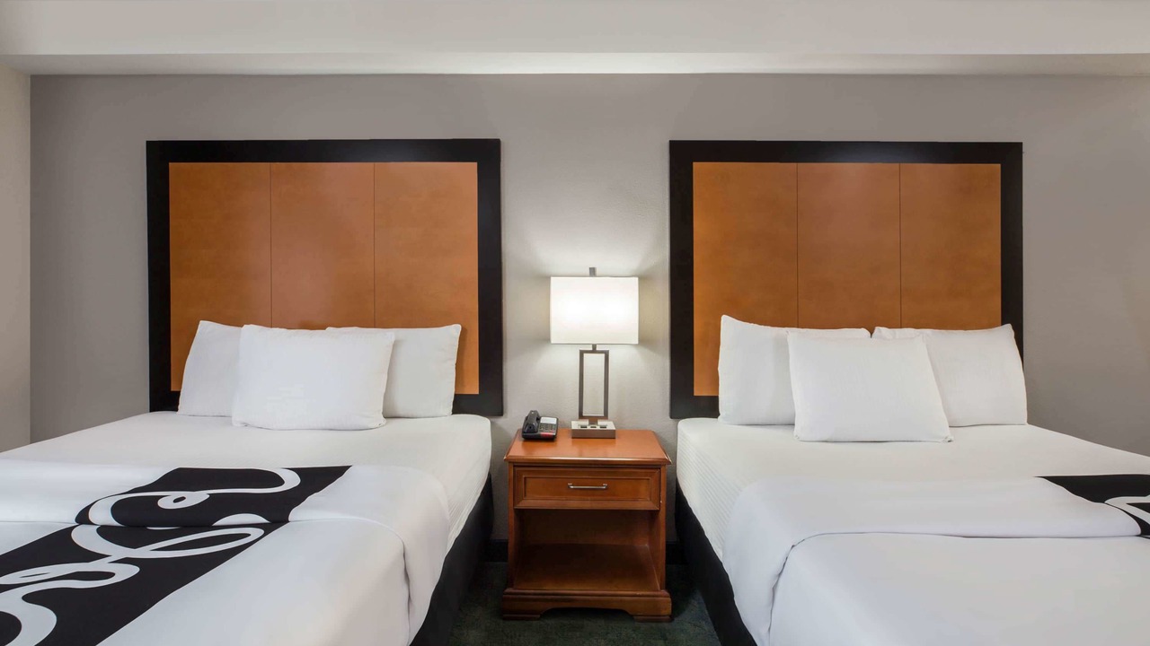 Photo of Bedroom in Paine Field-Lake Stickney