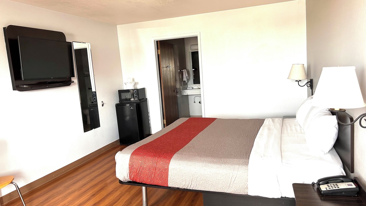 Photo of Bedroom in Safford