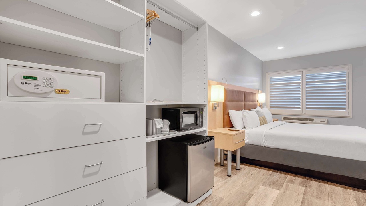 Photo of Bedroom in Central Berkeley