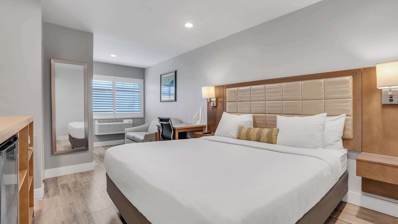 Photo of Bedroom in Central Berkeley