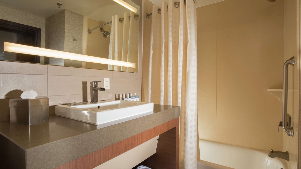 Photo of Others in Columbia