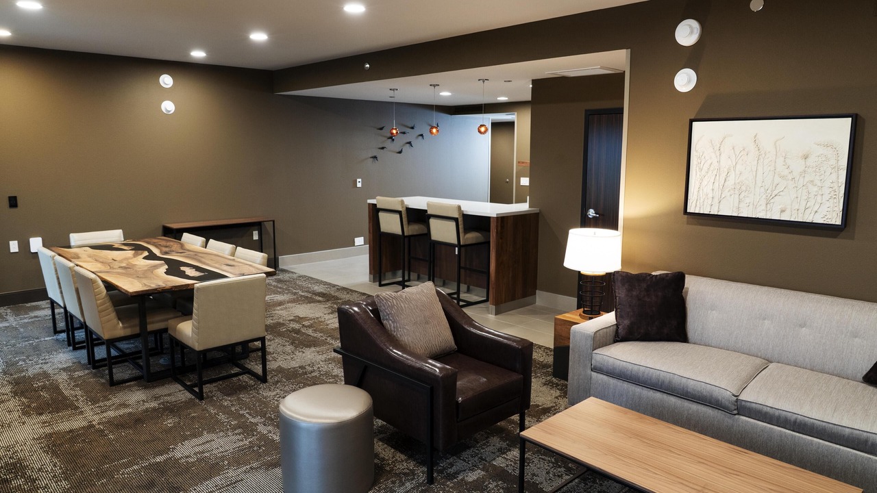 Photo of Others in Columbia