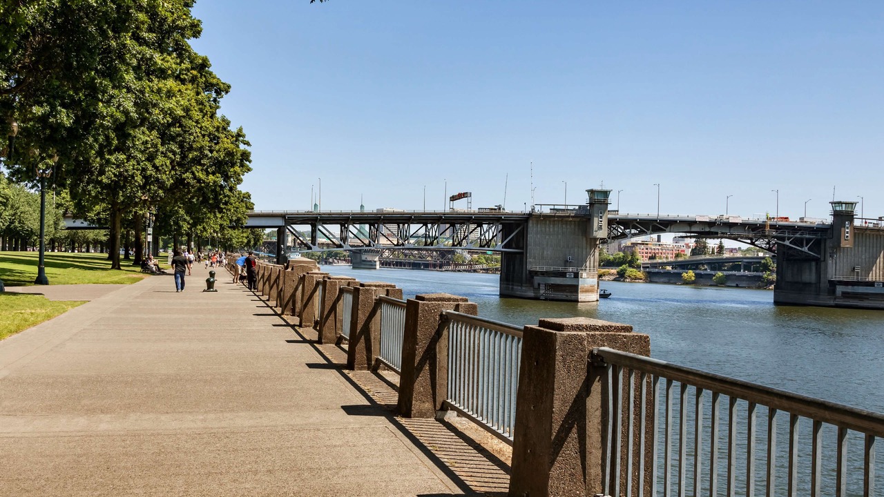 Photo of Others in Clackamas