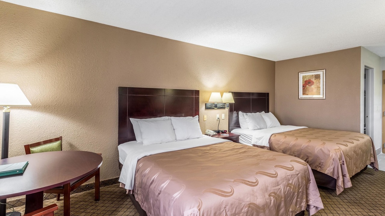 Photo of Bedroom in Rolla