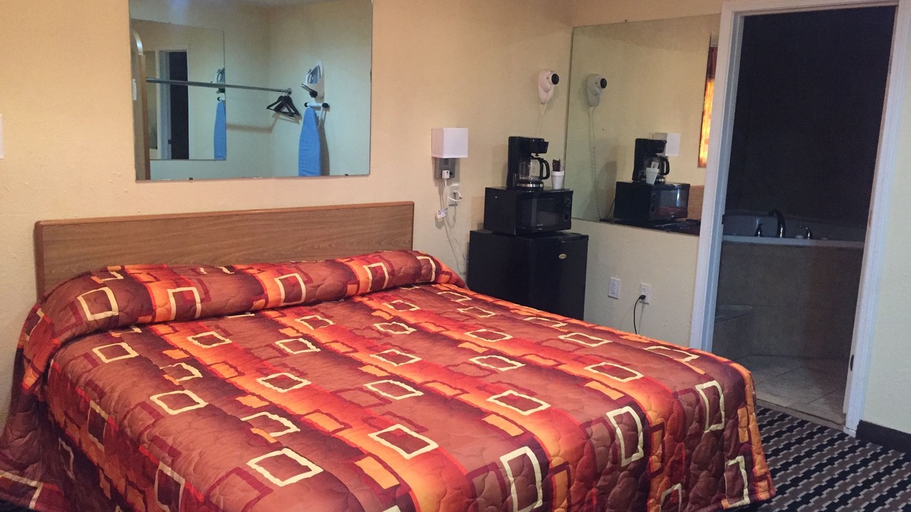 Photo of Bedroom in Metairie