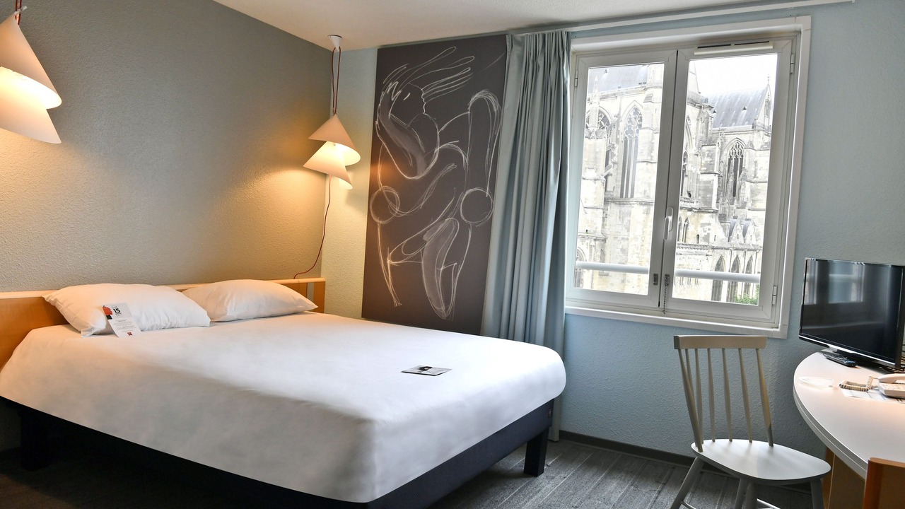 Photo of Bedroom in Saint-Quentin