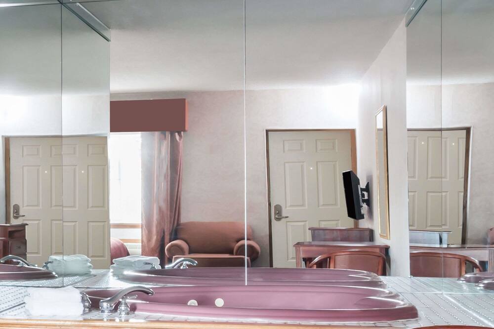 Photo of Others in Lenox