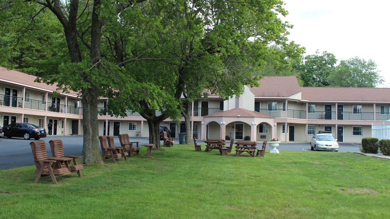 Photo of Outdoor in Lenox