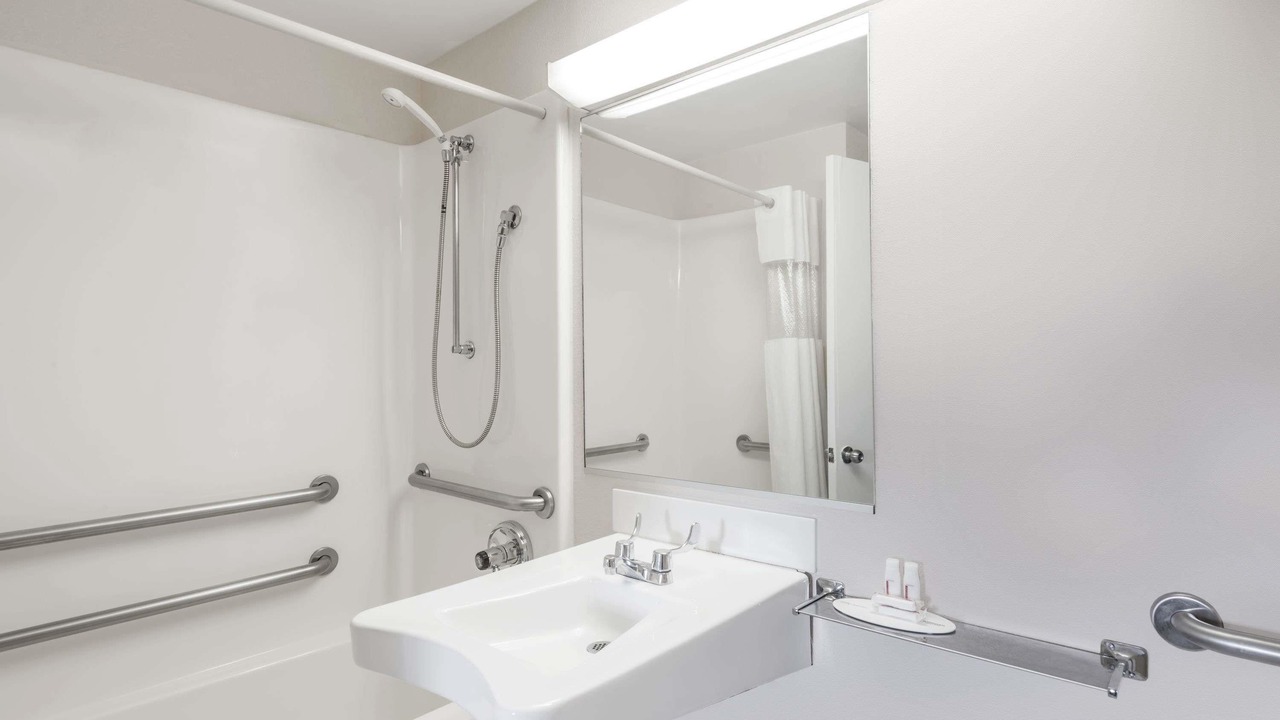 Photo of Bathroom in Lenox