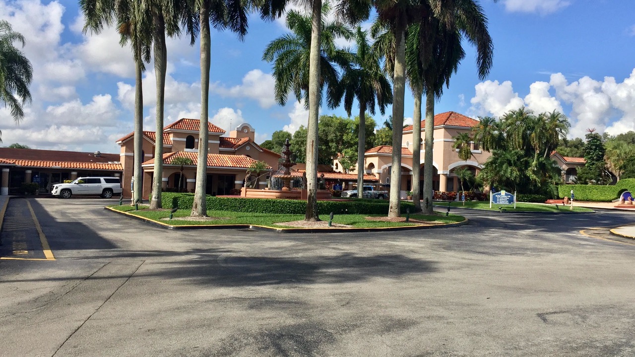 Photo of Outdoor in Pembroke Pines