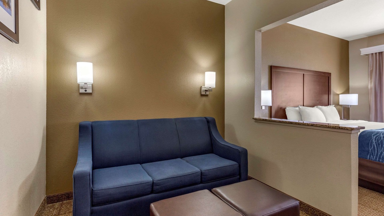 Photo of Livingroom in Northeast Heights