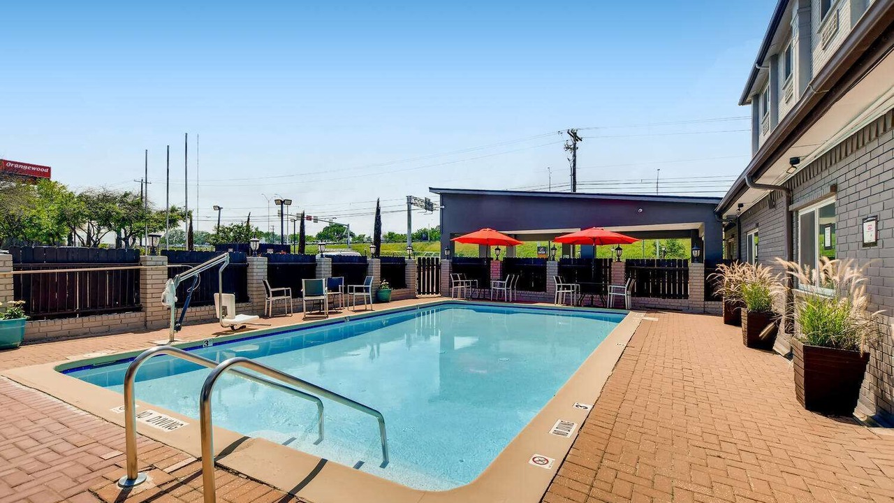Photo of Outdoor in Heritage Hills