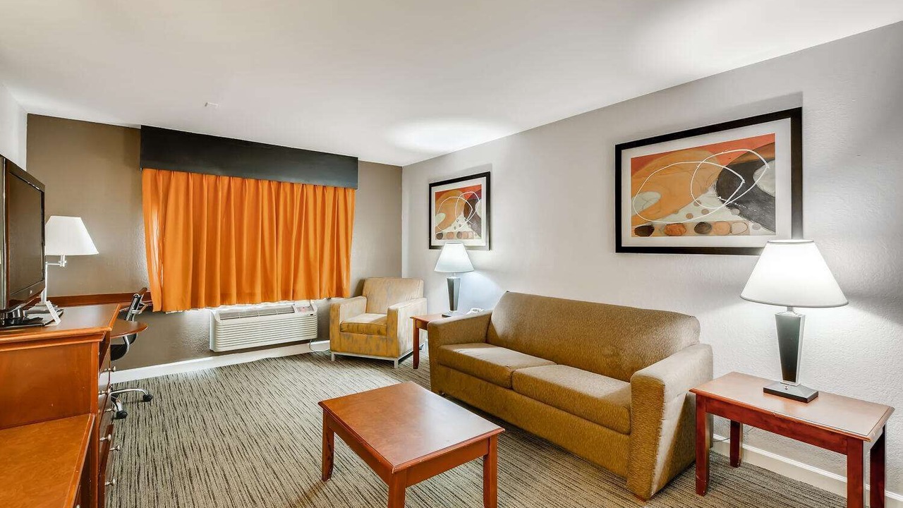 Photo of Bedroom in Heritage Hills
