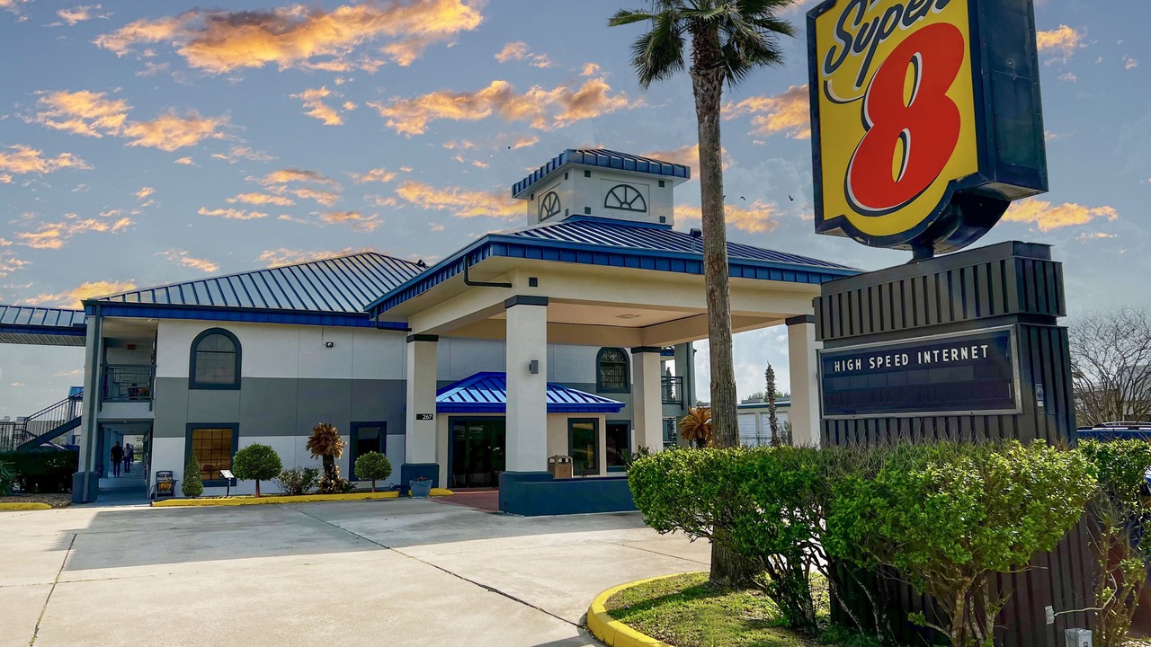 Photo of Outdoor in Sealy