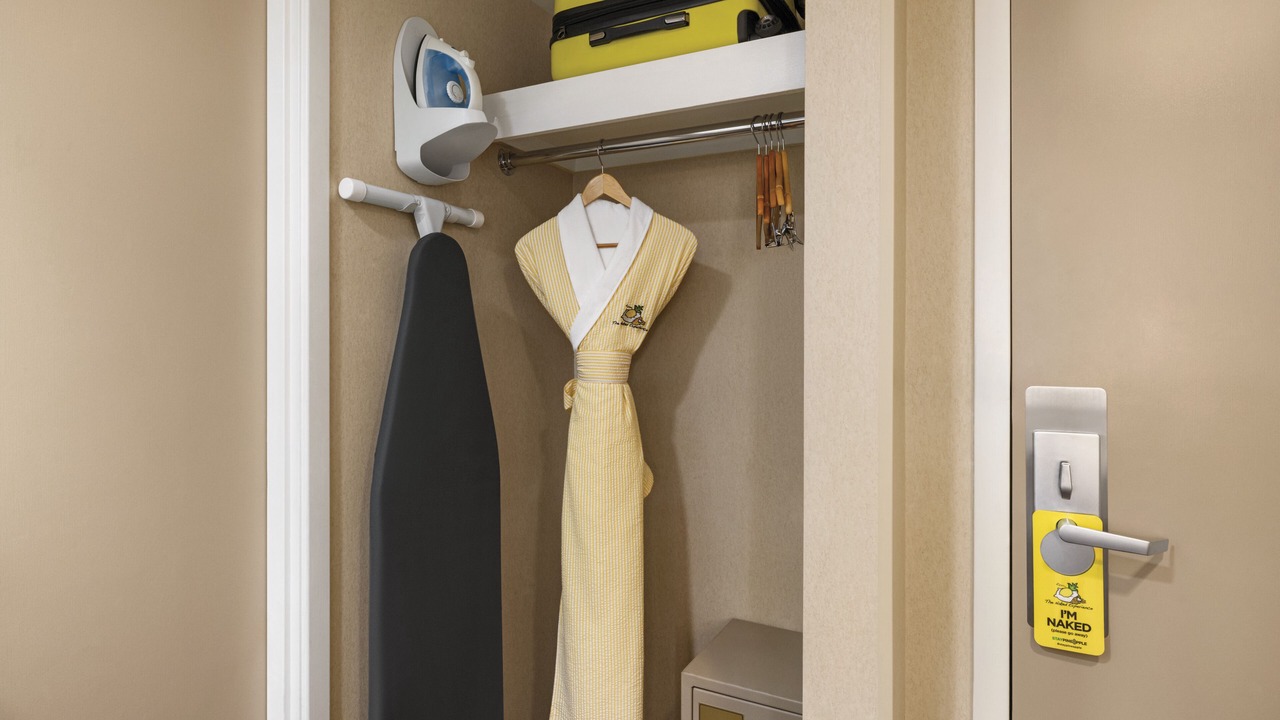 Photo of Bedroom in University District