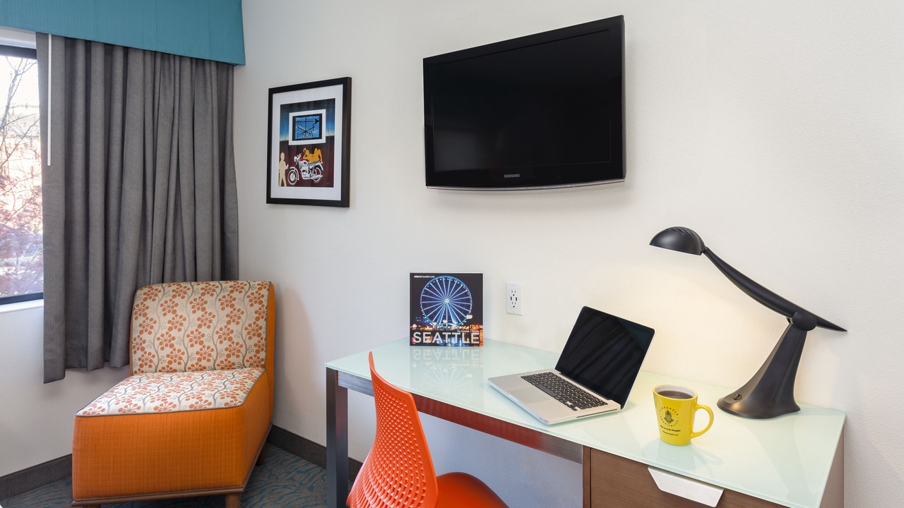 Photo of Bedroom in University District