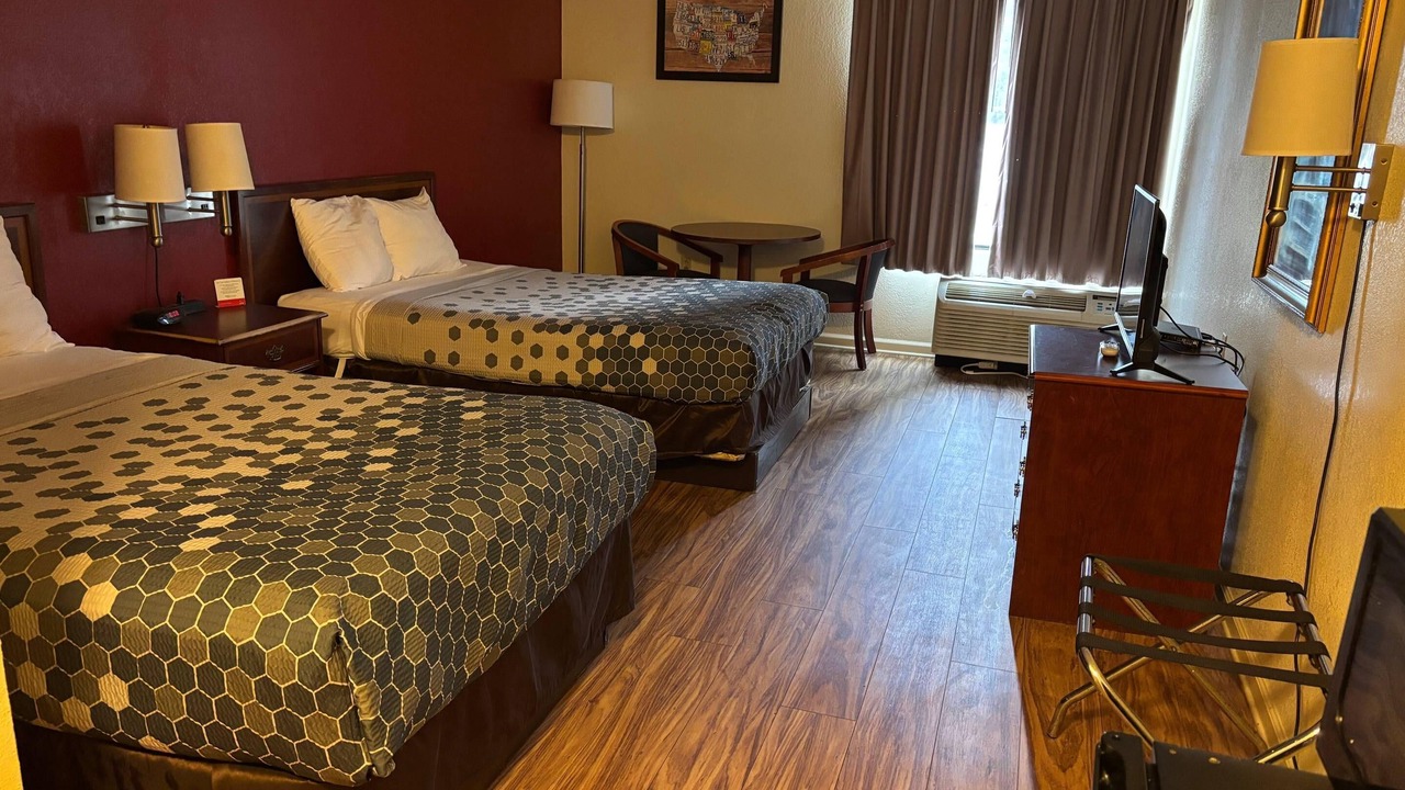 Photo of Bedroom in Yazoo City