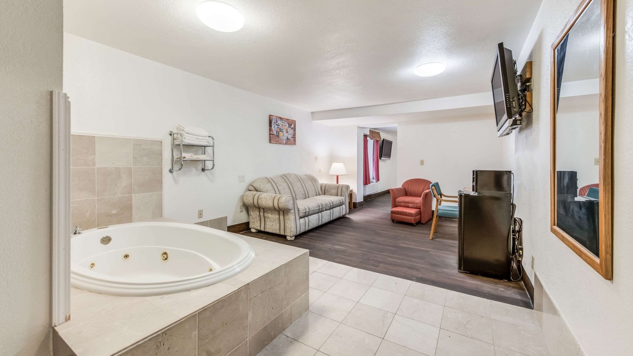 Photo of Others in Sedalia