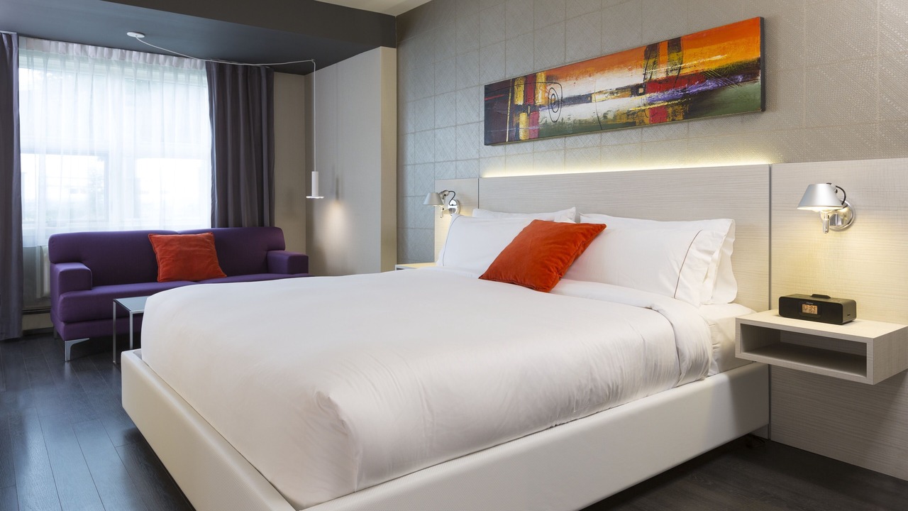 Photo of Bedroom in Saint Louis