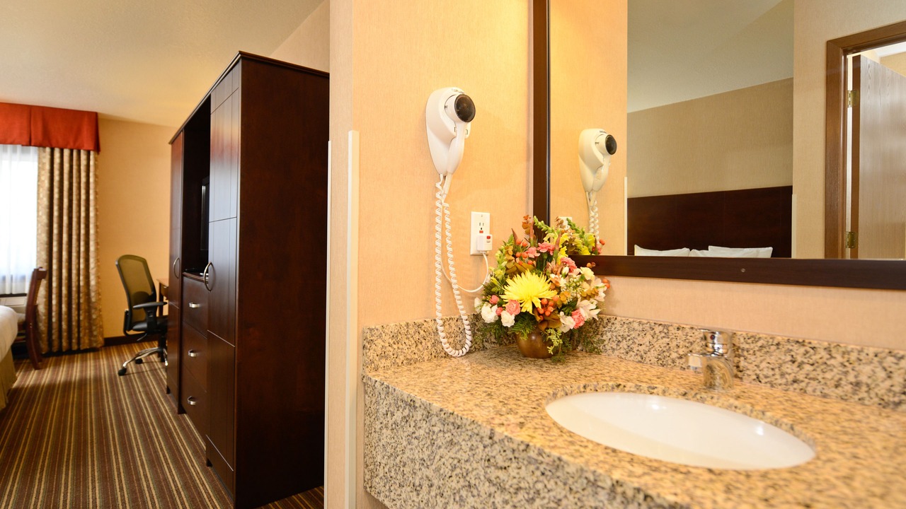 Photo of Bathroom in West Yellowstone