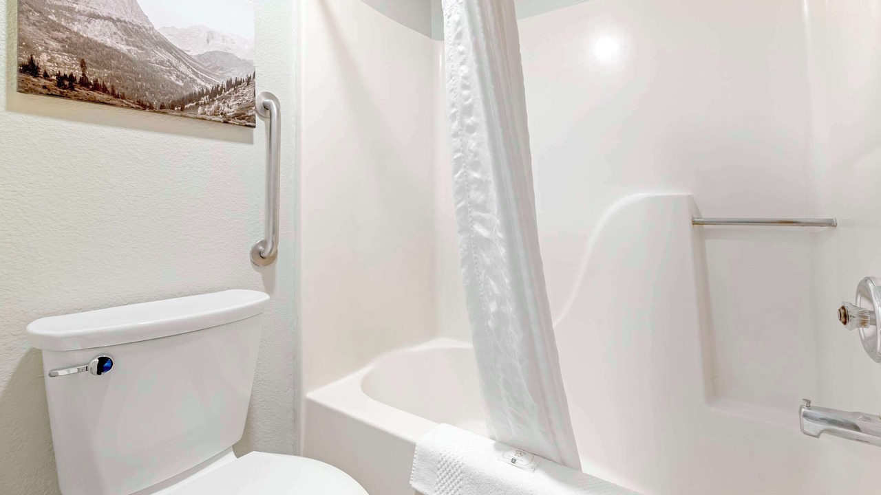 Photo of Bedroom in Hamilton