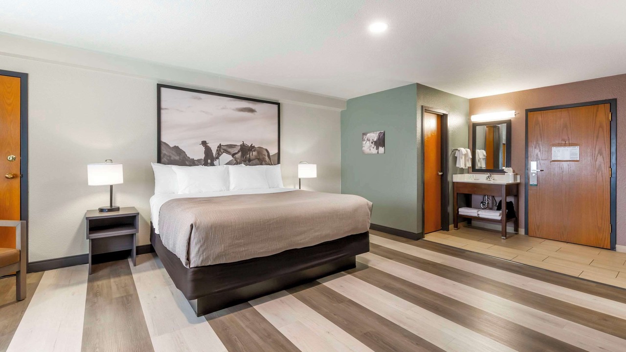 Photo of Bedroom in Hamilton