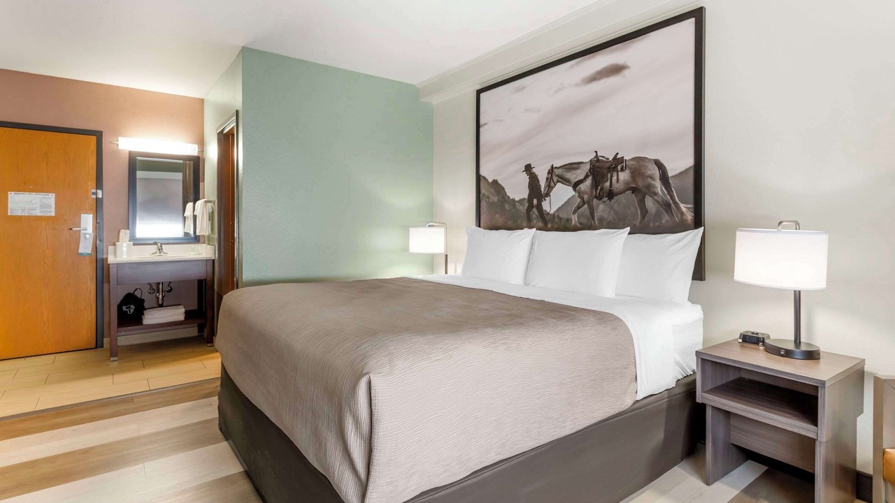 Photo of Bedroom in Hamilton