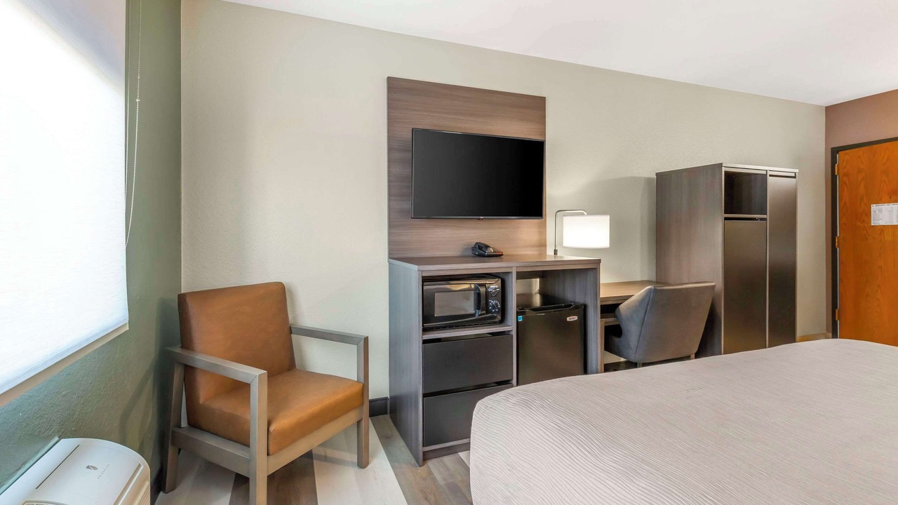 Photo of Bedroom in Hamilton